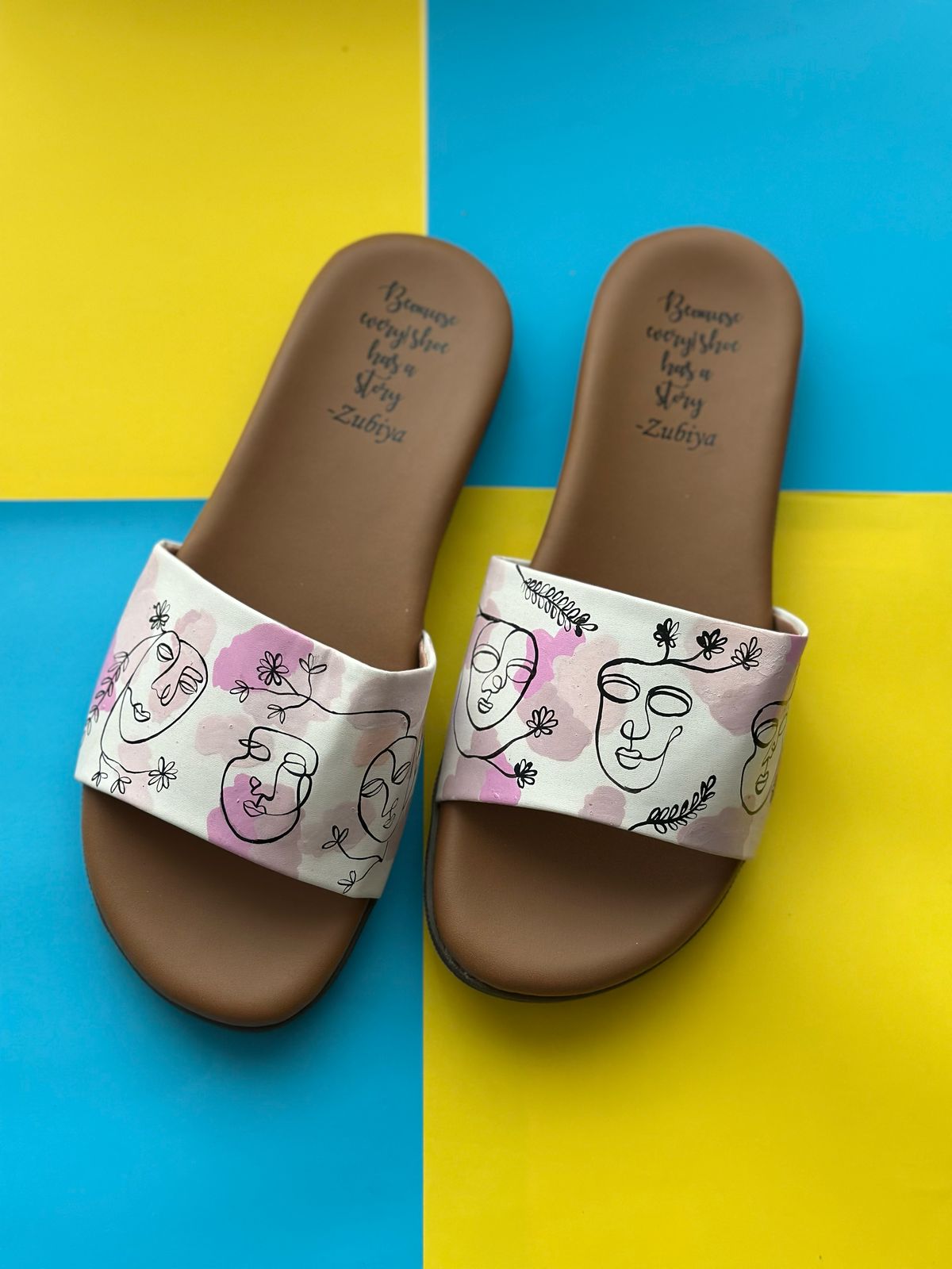 Face AOP Ivory Brown Base Slides