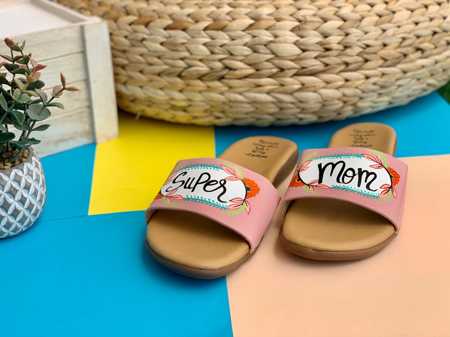 Super Mom Floral Brown Base Slide