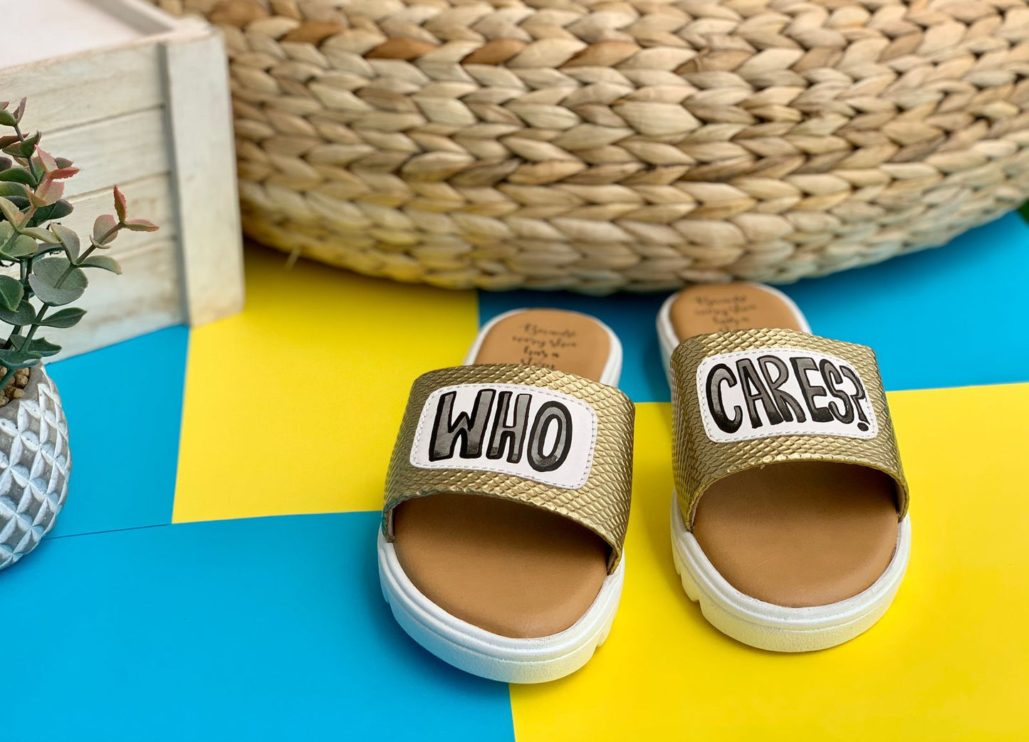 Who Cares Matt Gold White Base Slides